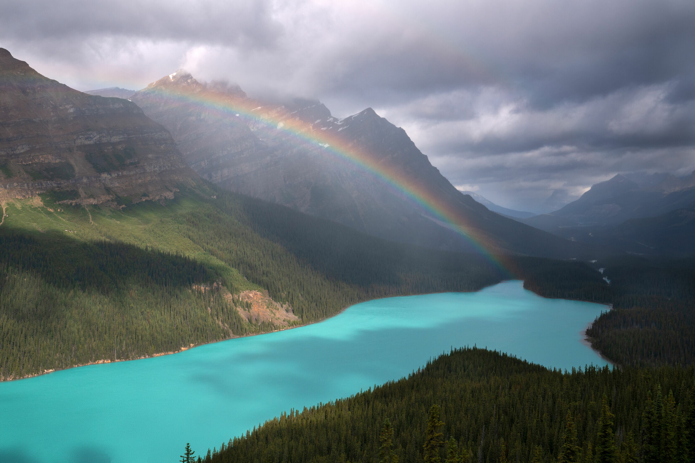 Bild mit Natur, Landschaften, Seen, Regenbögen, Reisen, Berglandschaft, Nordamerika, Banff National Park, Rocky Mountains, Kanada