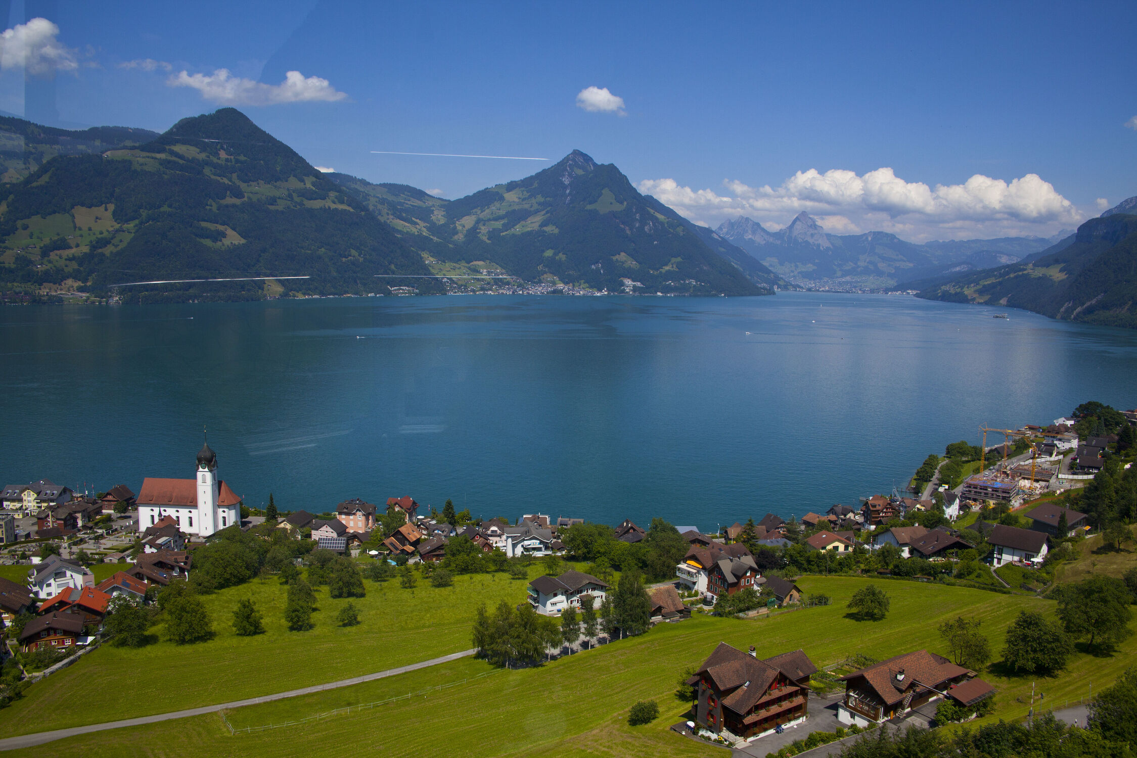 Bild mit Natur, Himmel, Wolken, Landschaft, See, See, Kirche, Schweiz, ortschaft