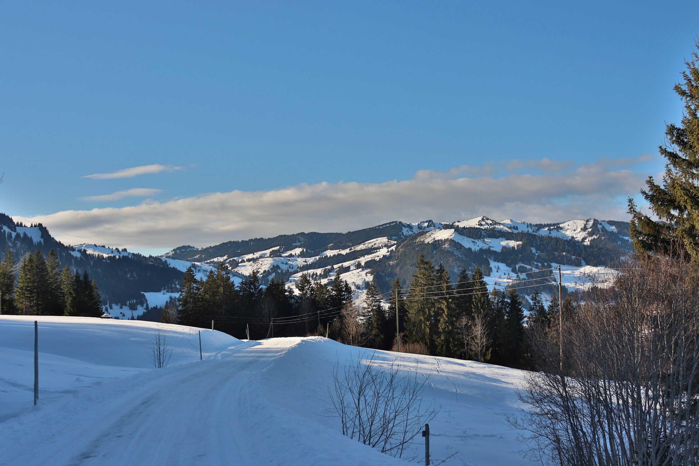 Bild mit Berge, Winter, Schnee, Landschaft, Sonnenschein, Winterlandschaften