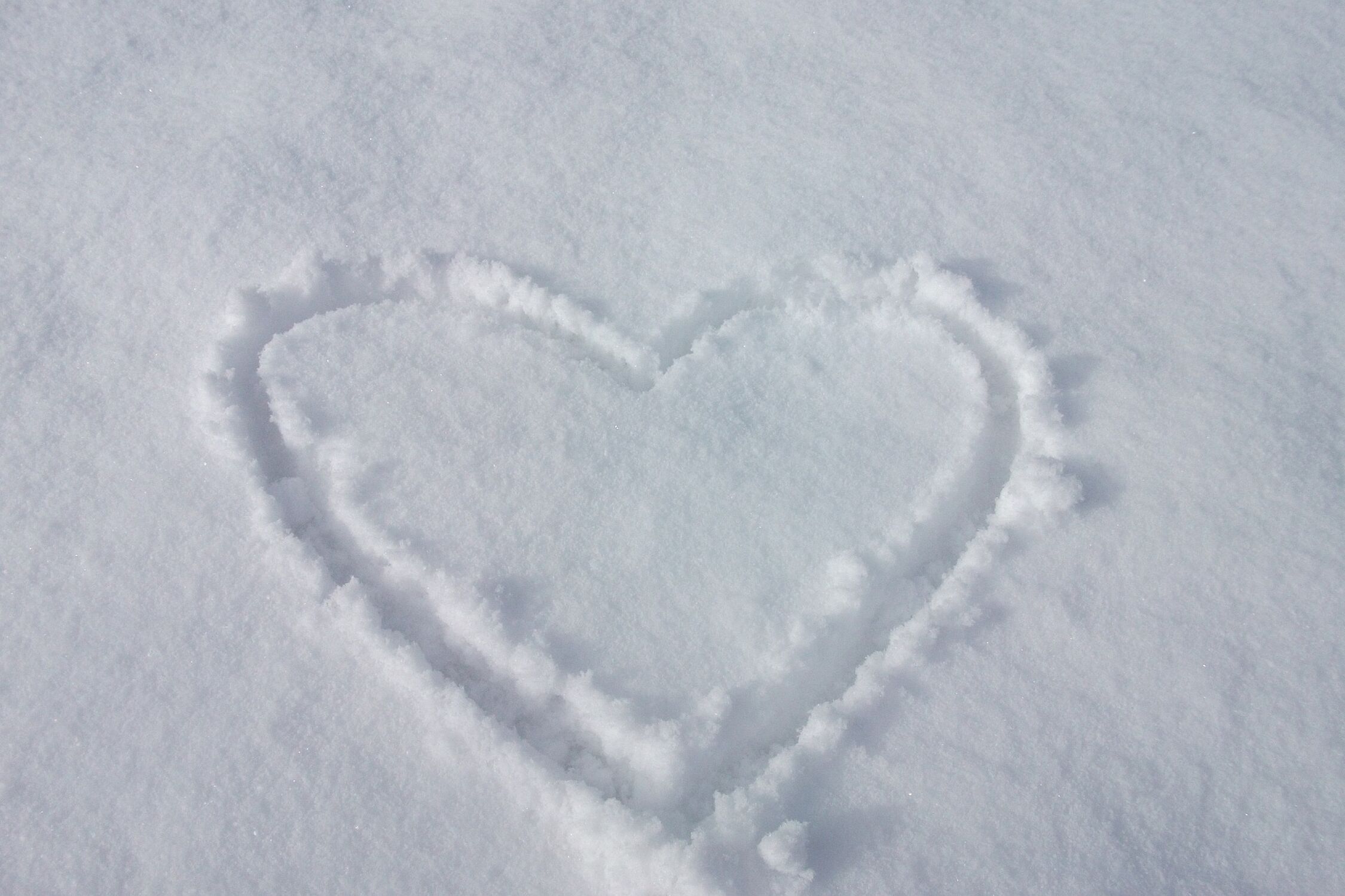 Bild mit Winter, Schnee, LIEBE/LOVE, Liebe und Herzen, Herz, Liebe