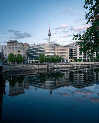 Berliner Fernsehturm Spiegelung