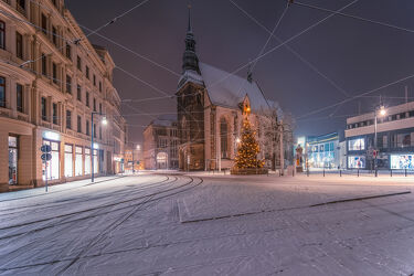 Bild mit Frauenkirche, Stadt Görlitz, Görlitz, Altstadt, historische Altstadt, Oberlausitz, winterlandschaft, Nachtaufnahme, Sachsen