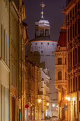 Bild mit Stadt Görlitz, Görlitz, Altstadt, historische Altstadt, Oberlausitz, Görlitzer Dicker Turm, Nachtaufnahme, Sachsen