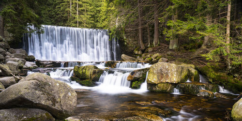 Wilder Wasserfall in Karpacz im Riesengebirge 5