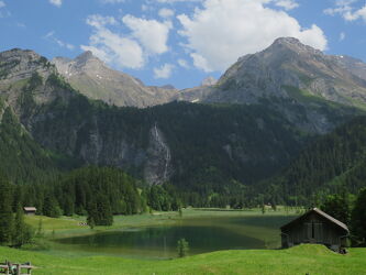 Bild mit Berge und Hügel, Alpen, Landschaft, Bergsee, See, Wasserfall, Landschaftspanorama, Schweiz