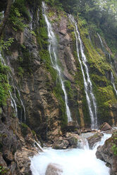 Bild mit Wasserfälle