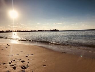 Bild mit Sand, Sonne, Strand, Meer, Erholung