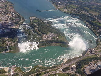 Bild mit Natur, Wasser, Sehenswürdigkeit, Wasserfall, USA, Helikopter, Kanada, Niagara Falls