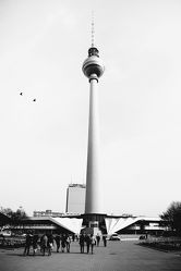 Bild mit Wahrzeichen, Berlin, Fernsehturm, Berliner Fernsehturm