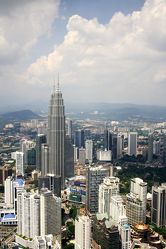 Bild mit Architektur, Reisefotografie, Skyline, hochhaus, wolkenkratzer, malaysia, asien