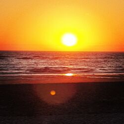Bild mit Sonnenuntergang, Meer, Sonne und Meer, Strand & Meer, Sonnenauf, & Untergänge