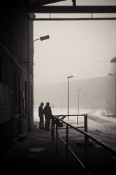 Bild mit Winter, Straßen und Wege, Nebel, Görlitz, schwarz weiß, Schwarzweiß, industriekultur