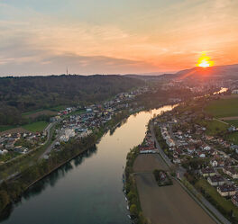 Bild mit Sonnenuntergang, Abendrot, Rhein, Zürich