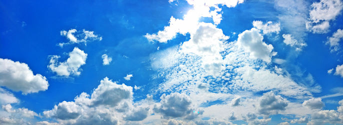 Bild mit Wolken, Sonnenuntergang, Blau, Sonnenaufgang, Wolkenhimmel, Sunset, Wolkengebilde, Sky, Wolken am Himmel, Himmel Panorama, Wolkenhimmel Panorama, Weitblick, Wolken Himmel, Hintergrund, cloud, clouds, Sonnen Himmel, Sonnenschein
